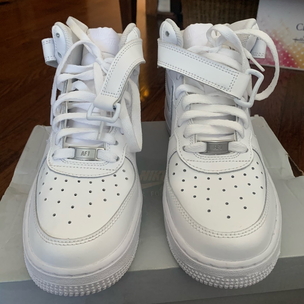Nike Air Force 1 Mid (GS) White 6.5Y/8W